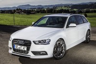 Marconább, erősebb Audi A4 14