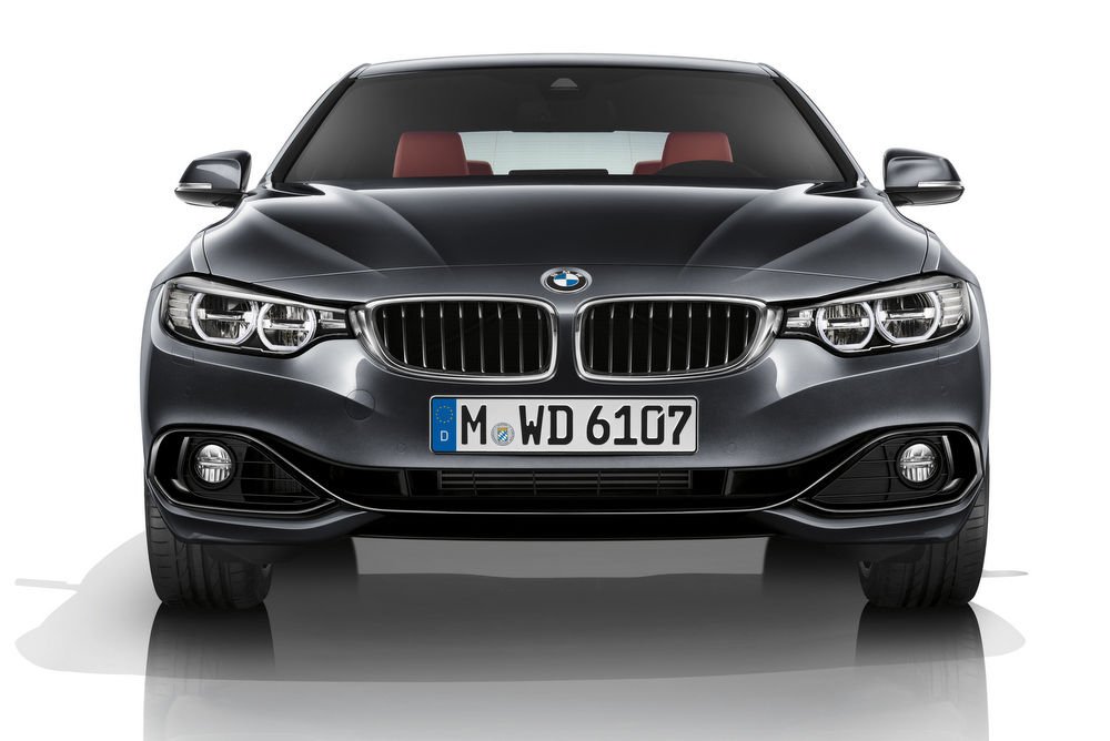 Megjött a BMW 4 Coupé 18