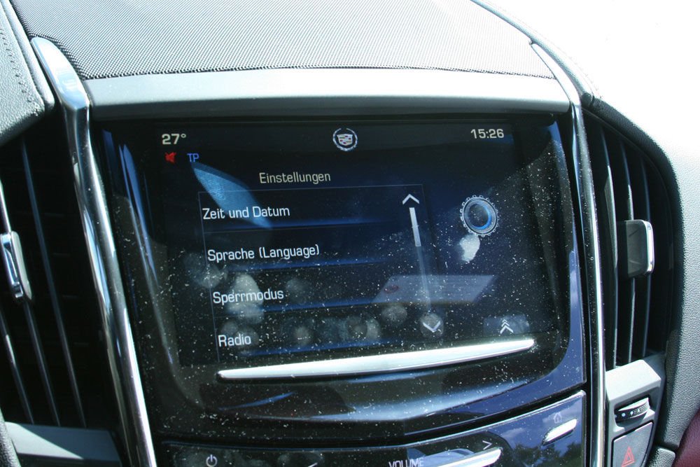 CUE, azaz Cadillac User Experience a rendszer neve