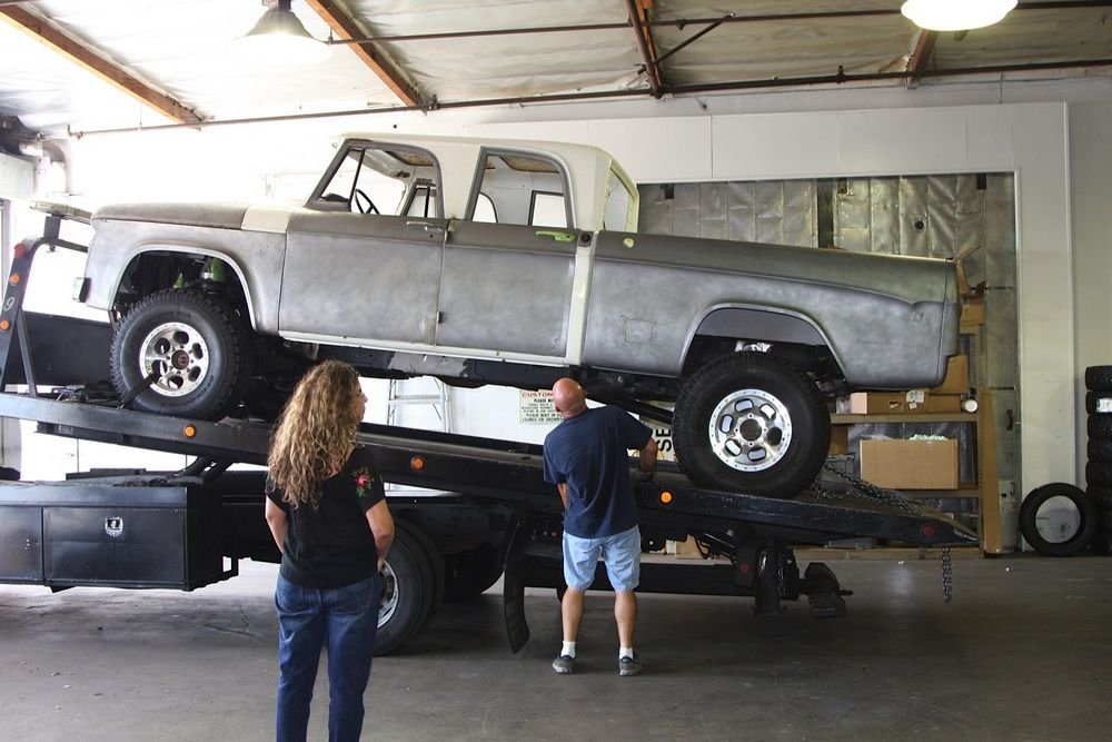 65 milliós pick-up Rolls-Royce alkatrészekkel 8