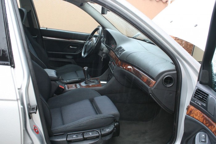 Nagyon jó utazni az első ülésekben