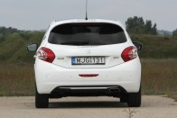 Peugeot 208 GTI – Bárány farkasbőrben 37