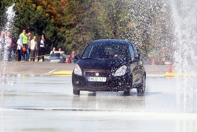 Keresik Magyarország legjobb női sofőrjét 1