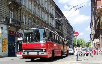 Megverték a trolibuszsofőrt