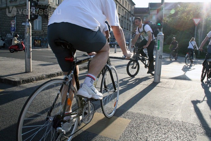 Maradj életben, két keréken is! 15