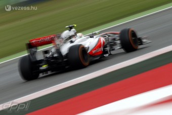 F1: Hamarosan feladhatja a McLaren