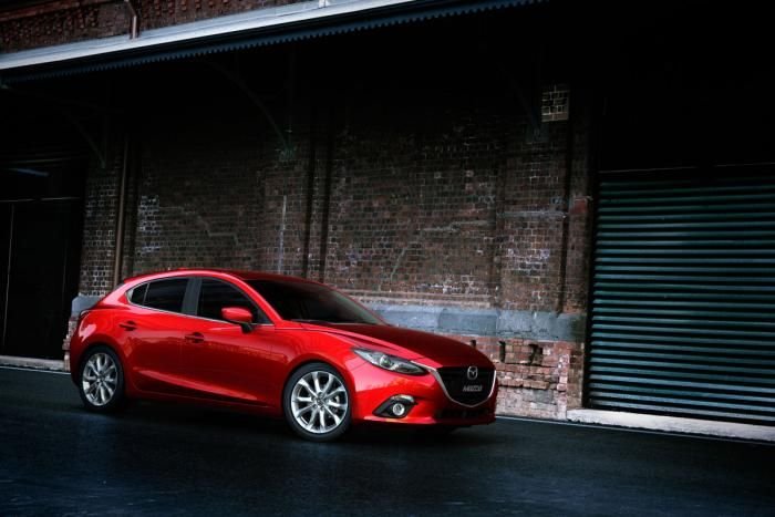 Ilyen sem volt még: három európai országban párhuzamosan tartják a modell premierjét