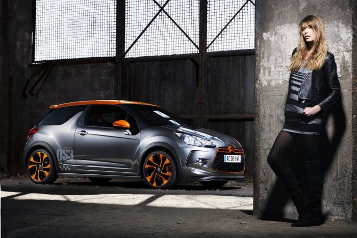 Top 10: megbízható autók, elégedett tulajok 7 | Vezess Kisautók, 1: Citroën DS3. Egyetlen francia márkaként a Citroën tudott kategóriát nyerni. Nem lep meg bennünket, hogy a DS3 a termék színvonalának értékelésekor igen magas pontszámot kaphatott gazdáitól