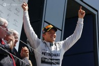 F1: Defektparádé, káoszfutam, Rosberg-győzelem 52