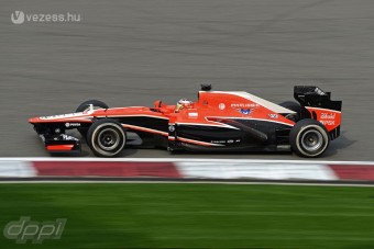 F1: Ferrari-motort kap a sereghajtó