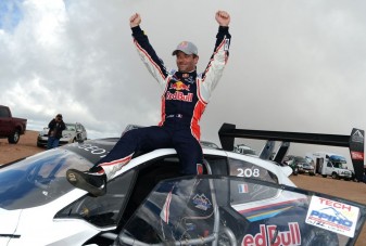 Rekordidővel nyerte a Pikes Peaket Loeb