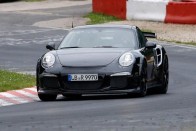 Itt a Porsche új utcai versenyautója 2