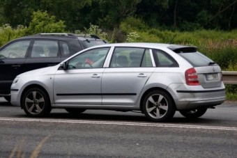 Jön a Škoda kompakt kombija