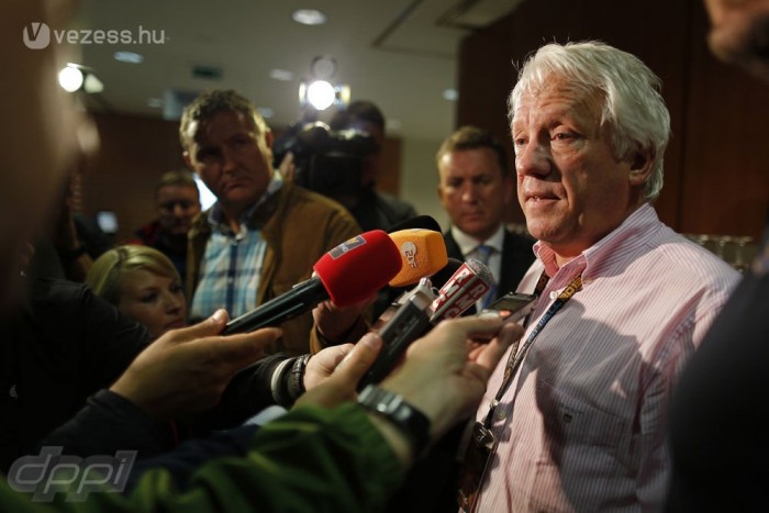 F1: Betiltották a gumicsereberét