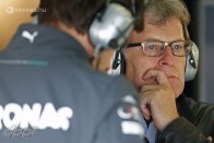 F1: Visszatérhet a Mercedes-veterán? 44