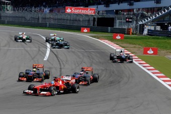 F1: A Ferrari nem mond le a bajnokságról