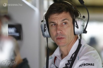 F1: A Mercedes kibújna a büntetés alól