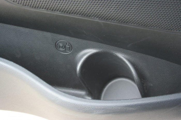 Újabb jól célzott gyomros a Kiától 24 | Vezess Így kell tárolót vésni a palacknak