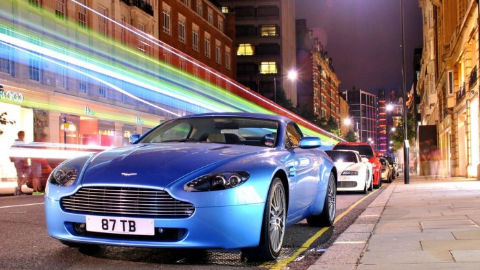 Háború a sportautók ellen Londonban