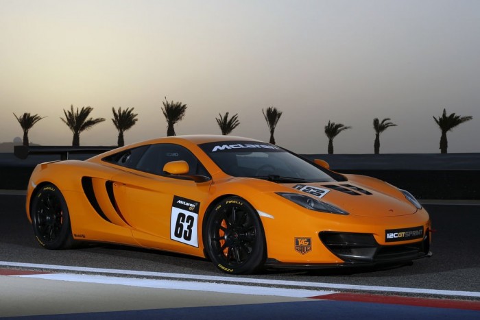 Pálya-versenyautót épít a McLaren 7