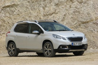 Hogy lehet ilyen jó ennyi hibával?