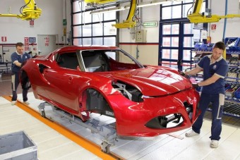 Elköltözik Olaszországból az Alfa Romeo?