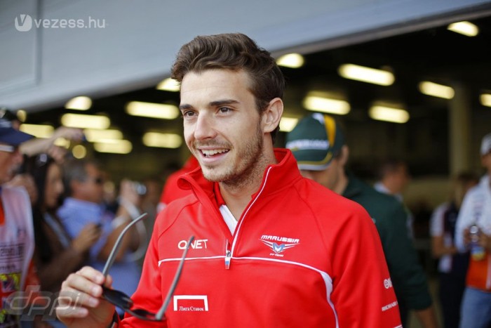 F1: Massa is készül az elküldésre? 3