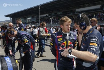 Vettel: Mindegy, ki a a csapattársam!