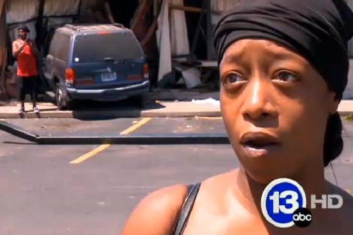 Terhes asszonyt gázolt az elszabadult autó 4