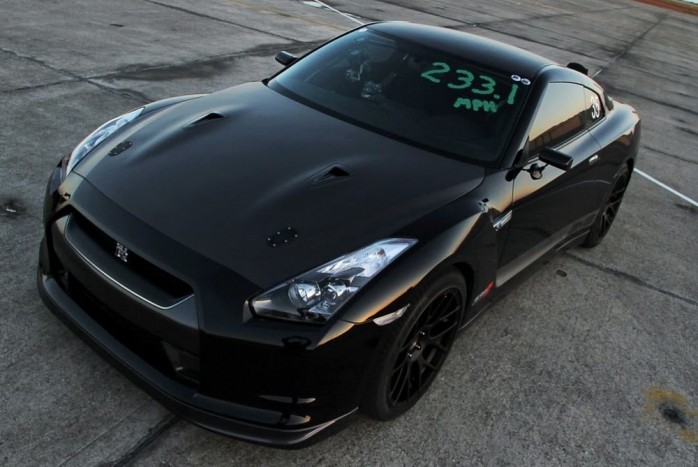 Nyolc másodperc alatt 300 km/órára! 7