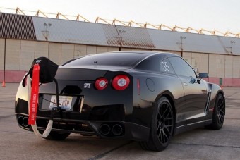 Nyolc másodperc alatt 300 km/órára!