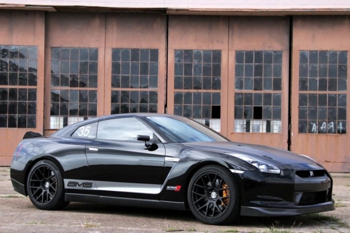 Nyolc másodperc alatt 300 km/órára! 6