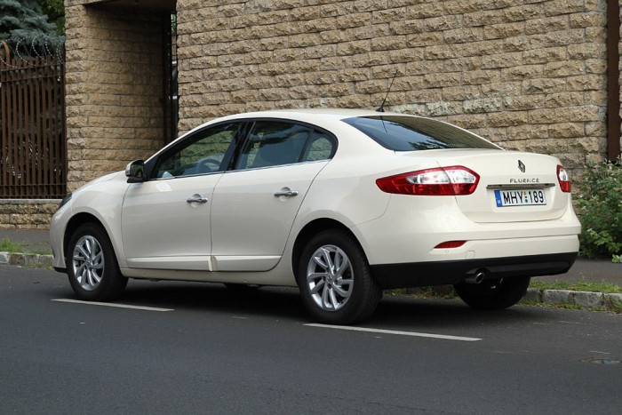 A konzervatívabb, vezetési élményről nem álmodó vásárlók boldogak lehetnek vele