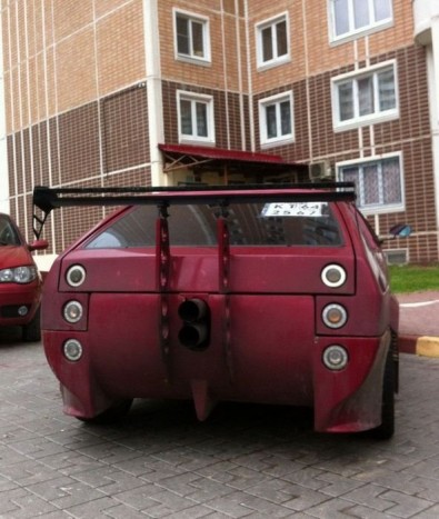 Filmbe illő Lada-szörny! 7