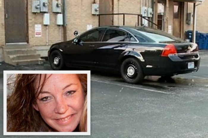 Hullát találtak a rendőrautóban