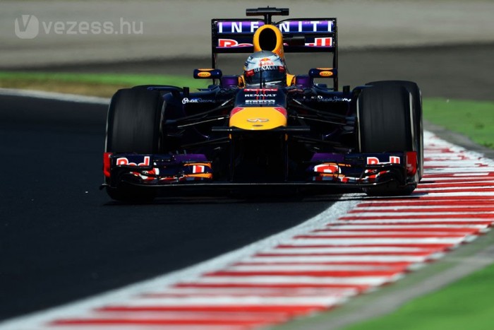 F1: Teljes Vettel-uralom a Ringen 1