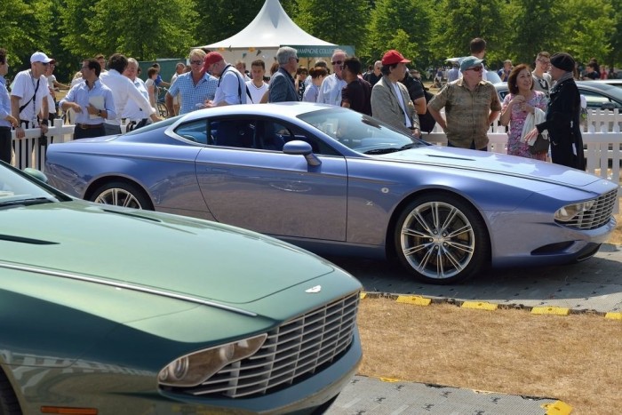 350 milliárd forintnyi autó egy kupacban 6