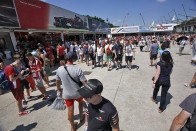 F1: Töltött zokni, formás popsi – képcsokor a Hungaroringről 37