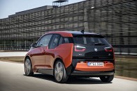 Végre itt az elektromos BMW! 45