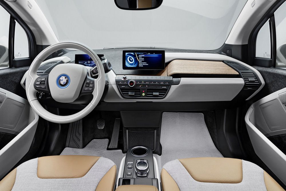 Végre itt az elektromos BMW! 23