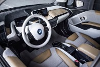 Végre itt az elektromos BMW! 64