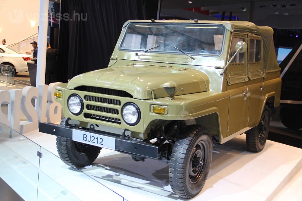 UAZ is lehetne, de a BJ 212 a BAIC konszern terepjárója