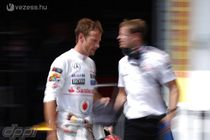 F1: A küszködésből profitál a McLaren 1