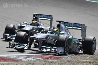 F1: Nem a gumiktól táltosodott meg a Mercedes