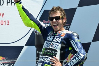 Valentino Rossi befejezi a motorozást