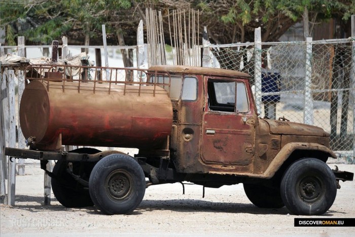 Négykerekű zombik a sivatagban 9