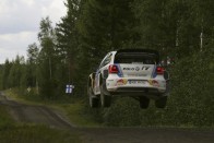 Ogier vezet a kalandos Finn-ralin 32