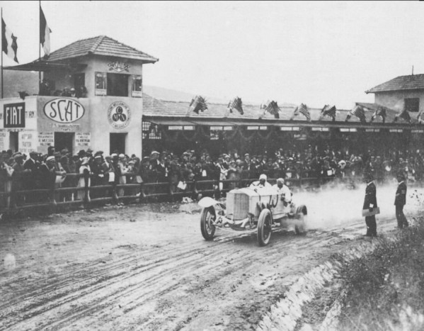 Halálos versenypályák 6