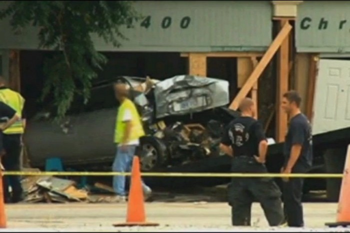 Óvodásokat gázolt a luxusautó 6