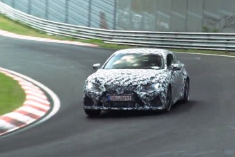 Videón a Lexus V8-as sportkupéja